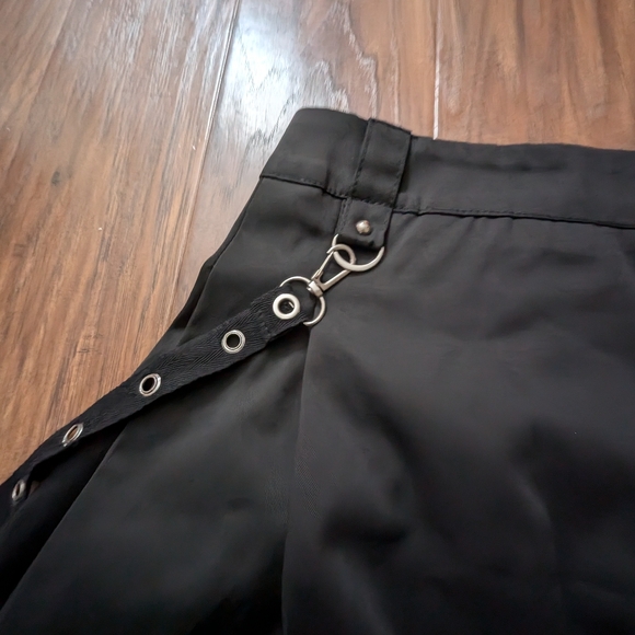 Cargo Anime Goth Military Fashion Show Short Skirt Cargo Pocket Clip Punk - Picture 3 of 5